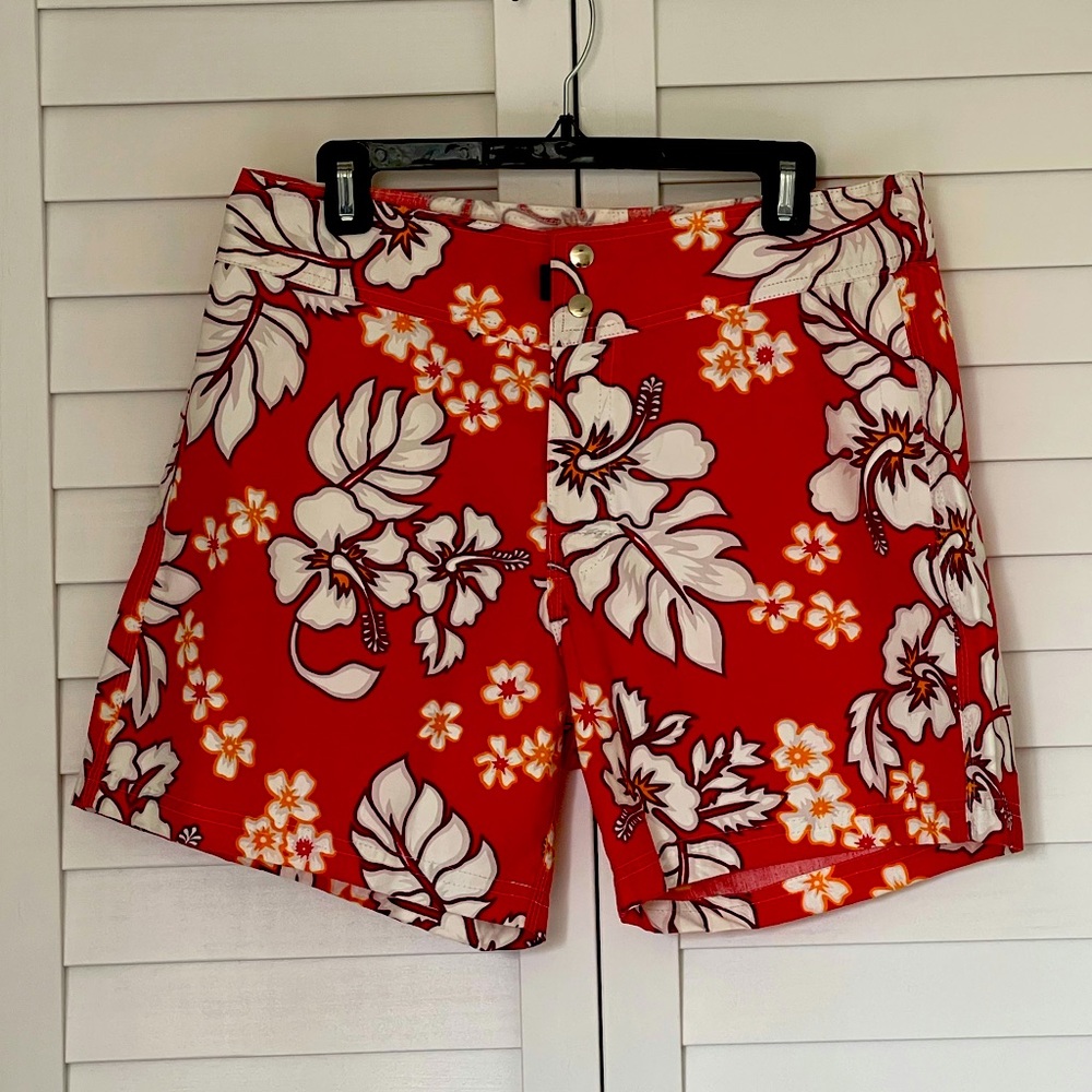 Board shorts Maui gift shop brand